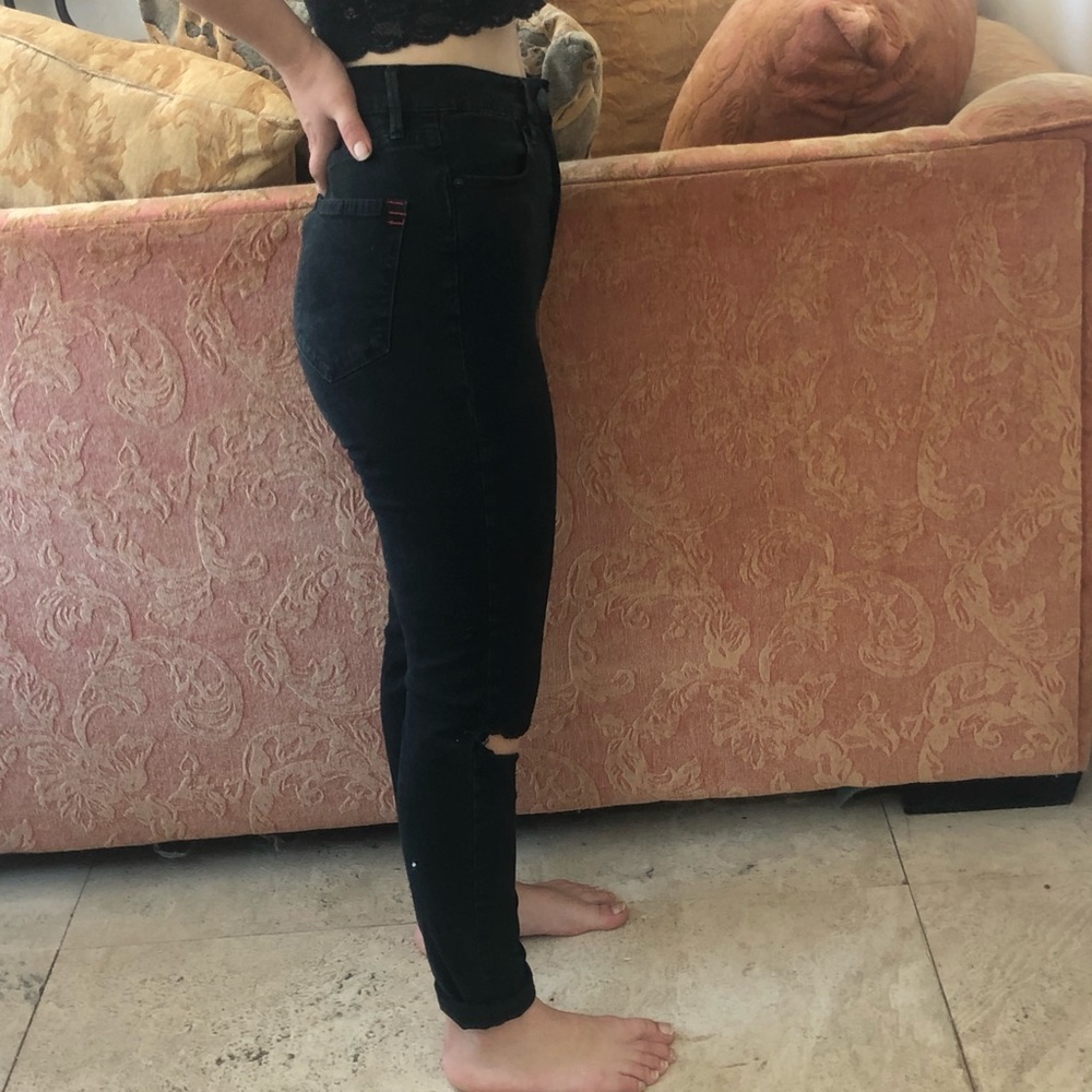 Black BDG skinny jeans